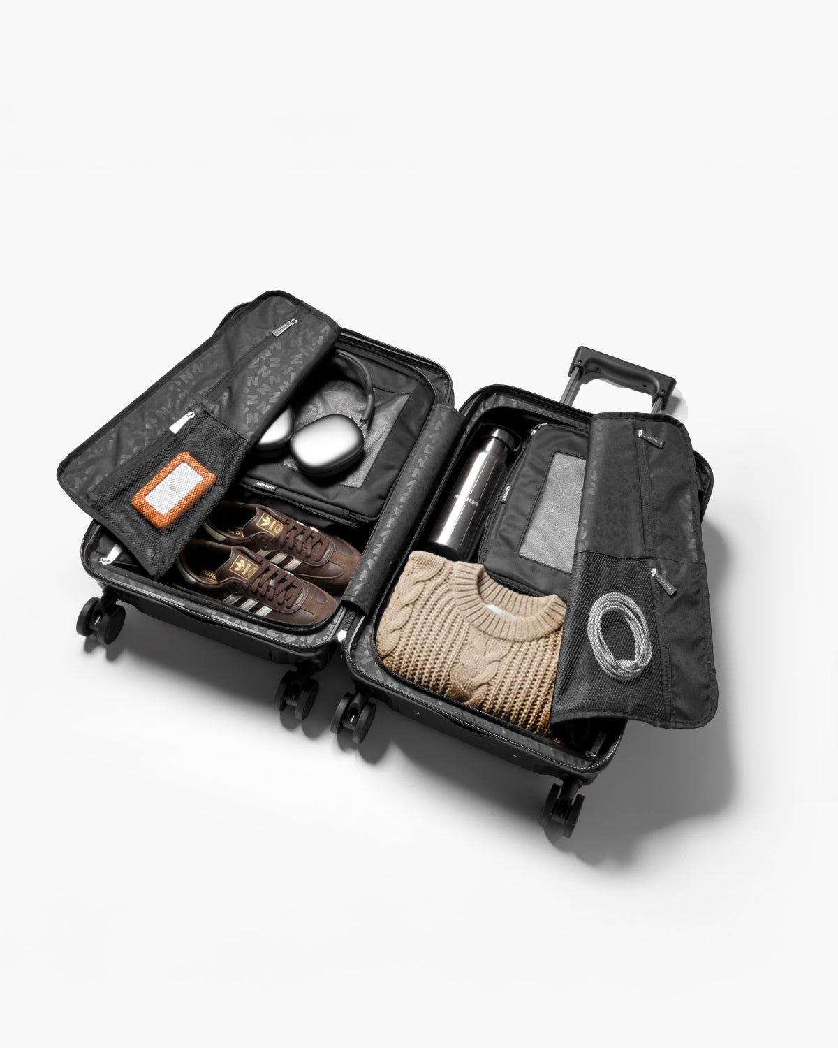 Bold Cabin Bag
